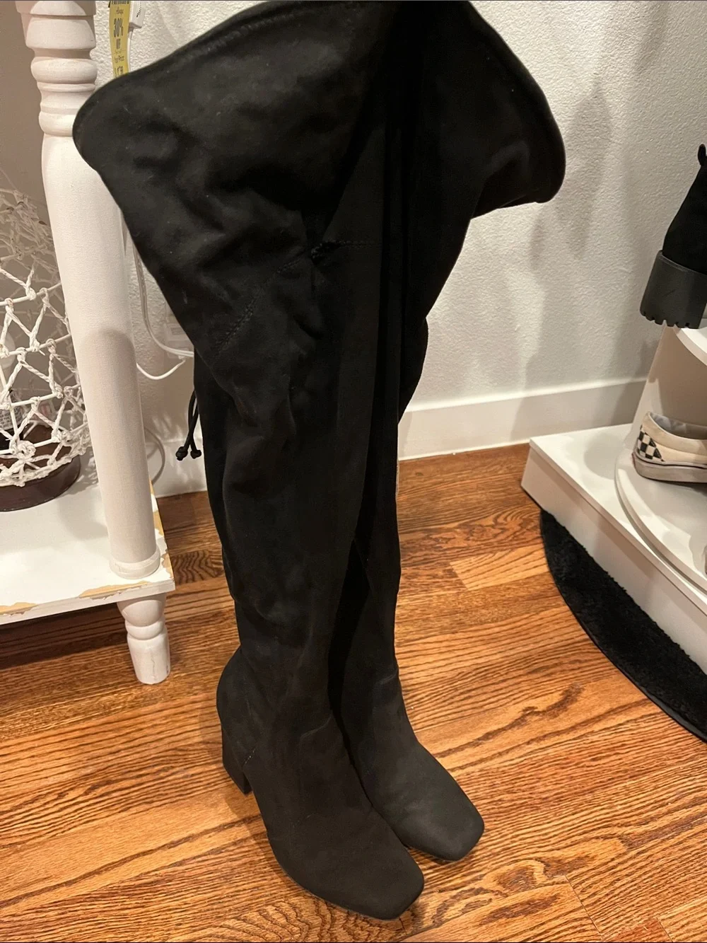 Black Over-the-Knee Suede Heeled Boots
